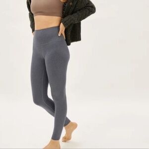 Everelane Perform leggings